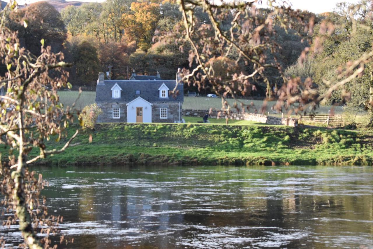 פיטלוצ'רי Heron Cottage, Port O Tay מראה חיצוני תמונה