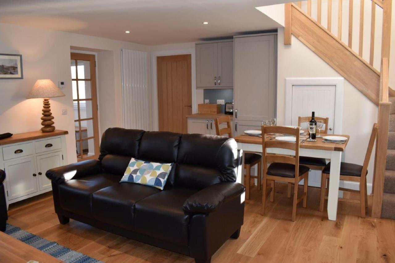 פיטלוצ'רי Heron Cottage, Port O Tay מראה חיצוני תמונה